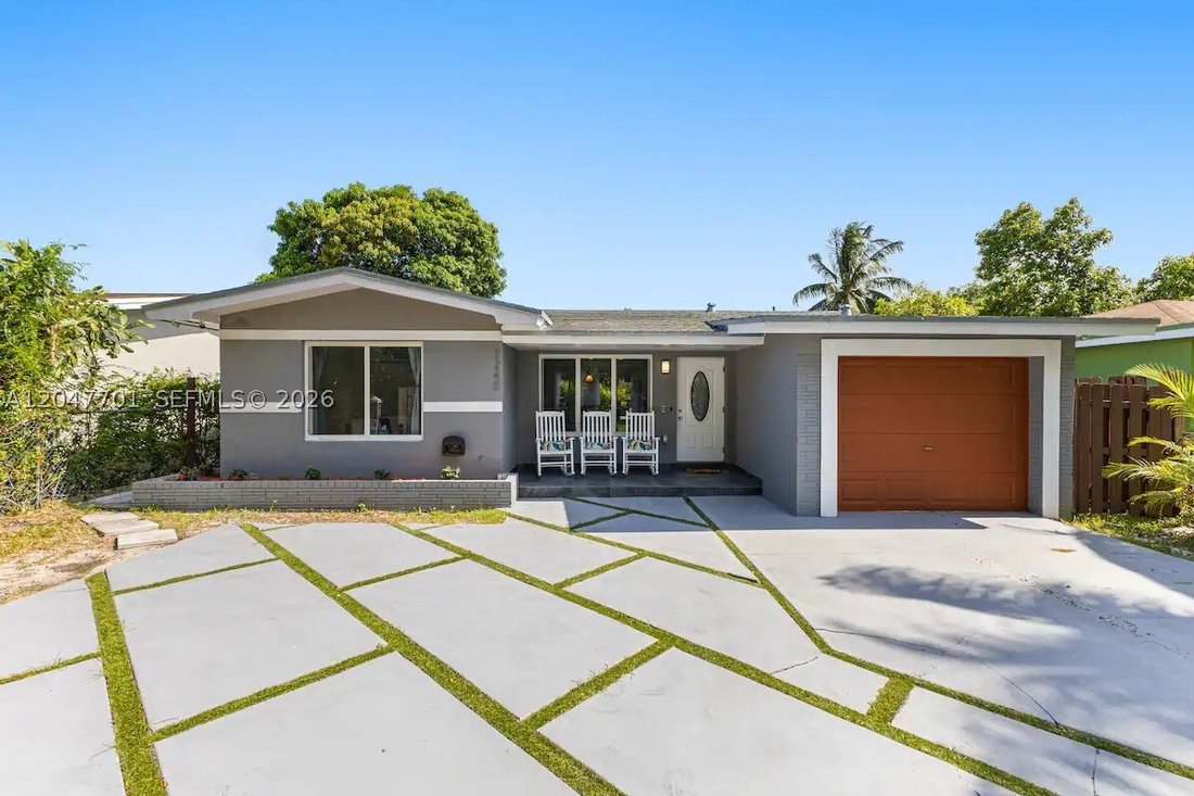 House in Miami, Florida, United States 1 - 18340194