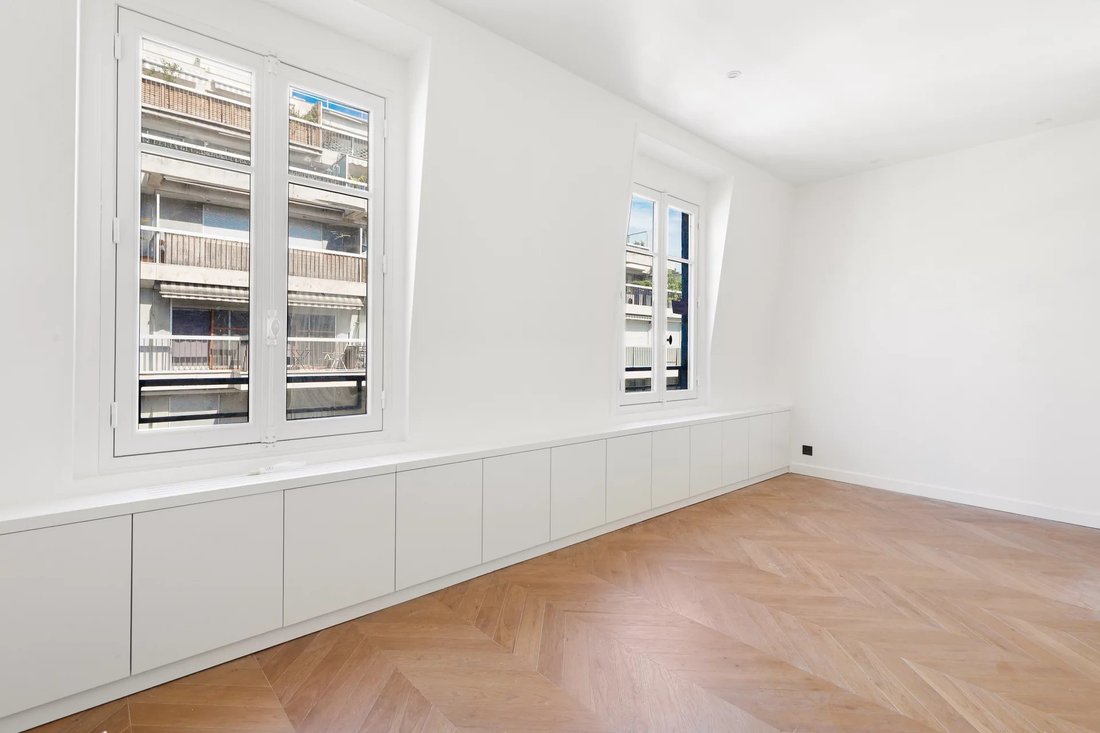 Apartment in Chaillot, Paris 16e Arrondissement, Paris 4 - 18335061