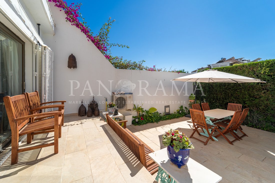 Townhouse in Marbella, Andalusia, Spain 3 - 18341191