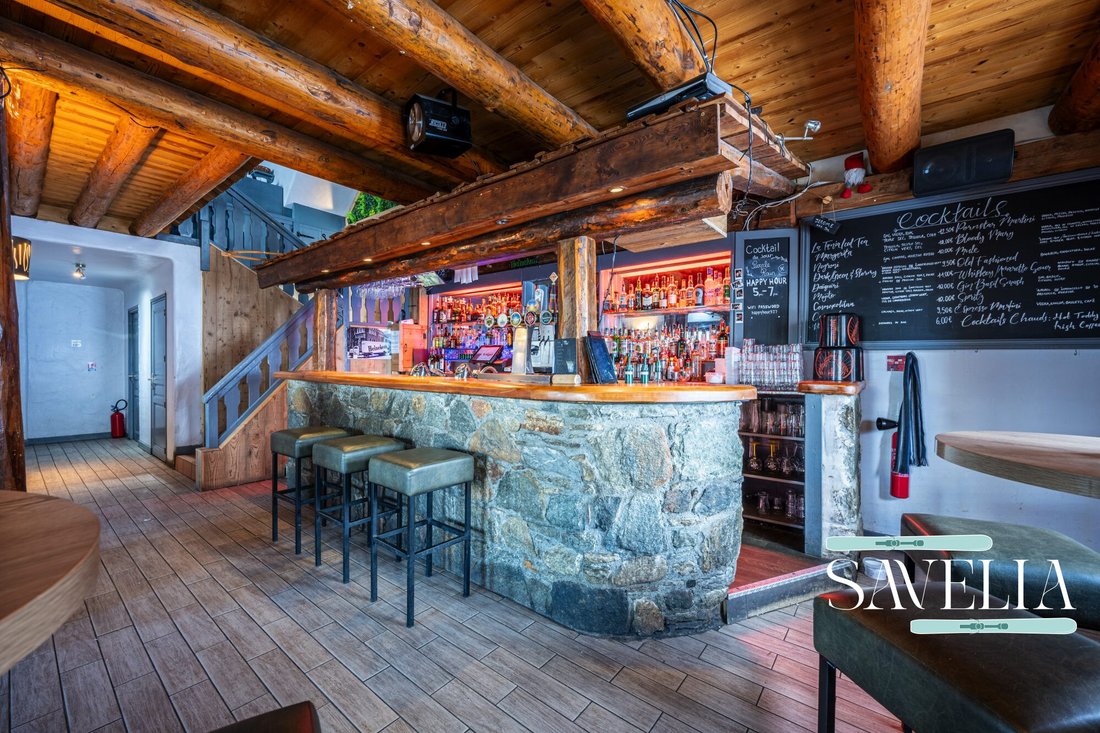 Chalet in Saint-Bon-Tarentaise, Courchevel, France 4 - 15706358
