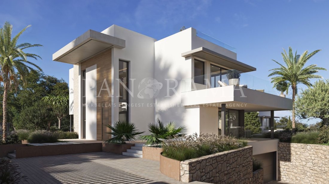 Villa in Elviria-Cabopino, Marbella, Spain 3 - 18341251