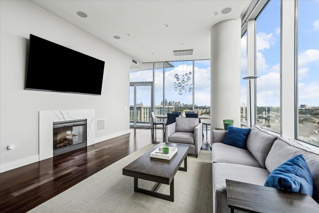 Condo in Houston, Texas, United States 5 - 18340902