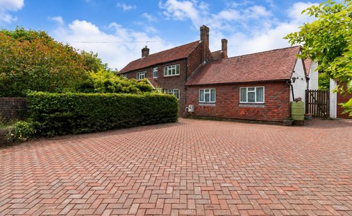 House in Horam, England 1