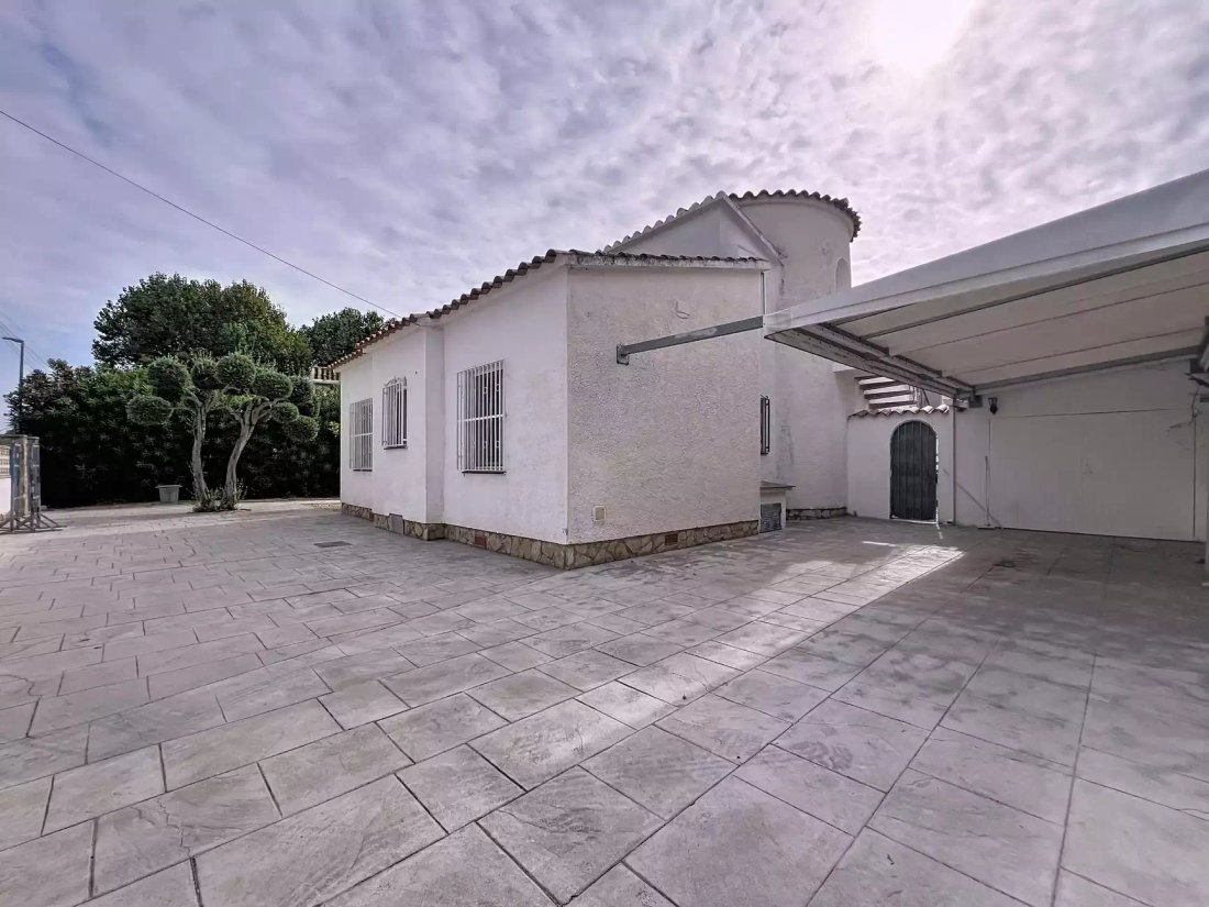 House in Empuriabrava, Catalonia, Spain 2 - 18336225