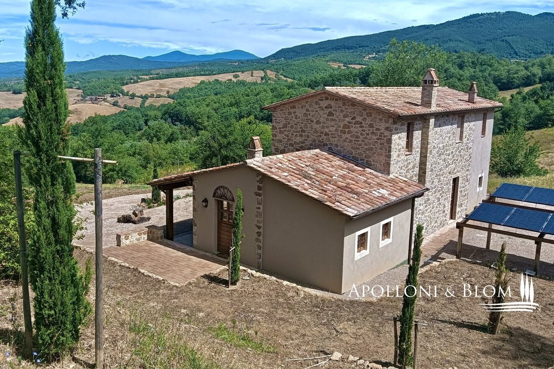 House in Sorano, Tuscany, Italy 2 - 16358774