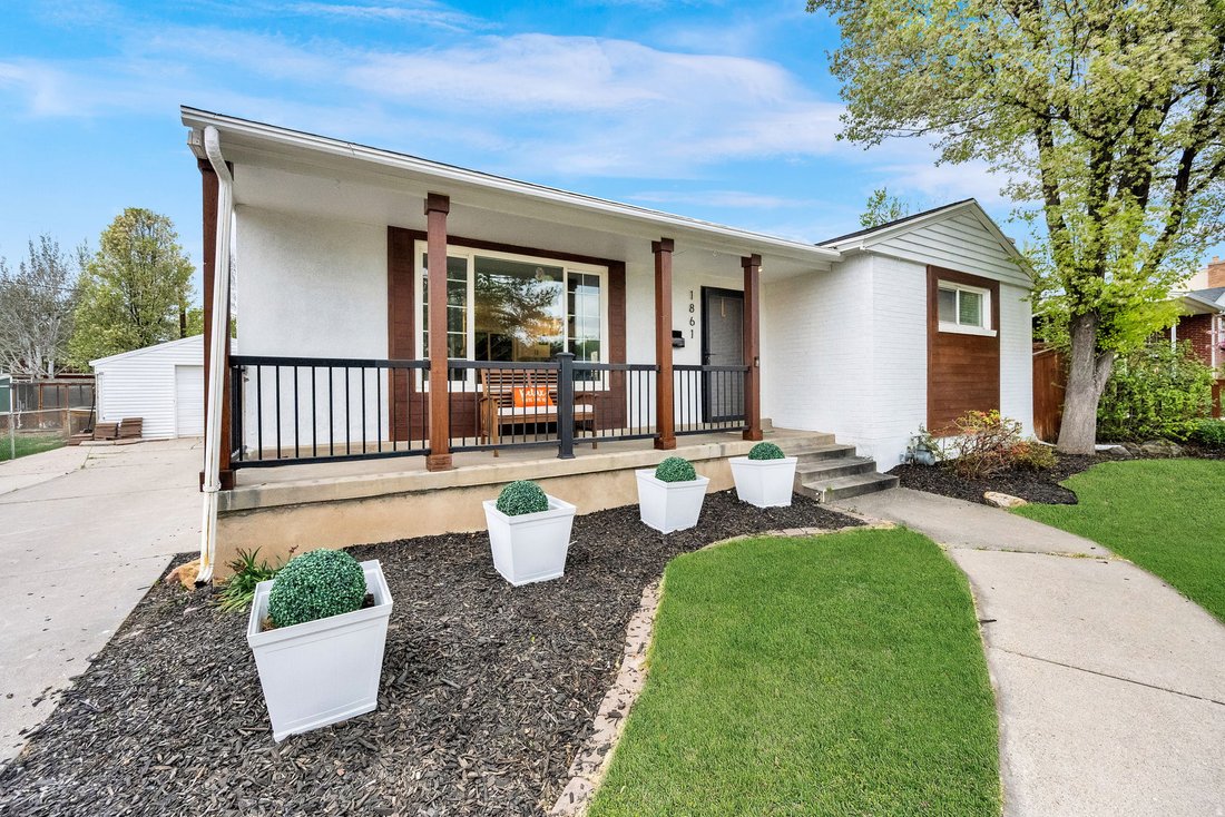 House in Holladay, Utah, United States 3 - 18340107