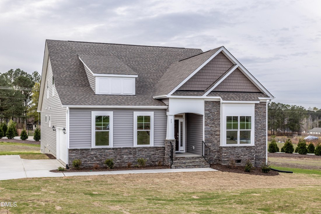 House in Four Oaks, North Carolina, United States 3 - 18340011