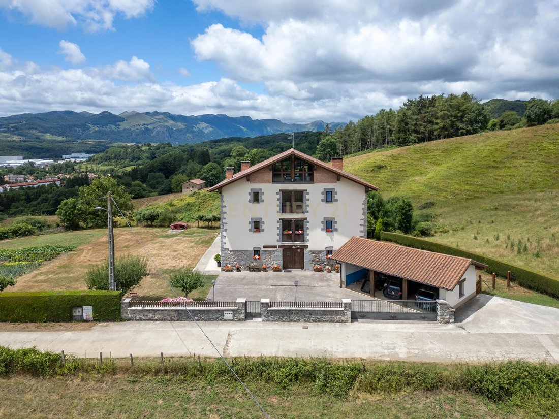 Villa in Larraun, Navarre, Spain 1 - 18341250