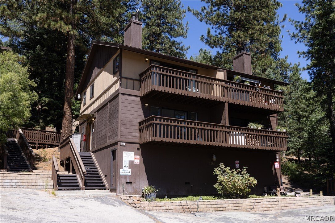 Big Bear Lake, California, United States 1 - 18334728