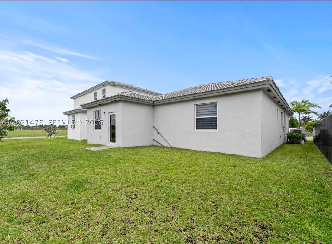 House in Miami, Florida, United States 2 - 17960802