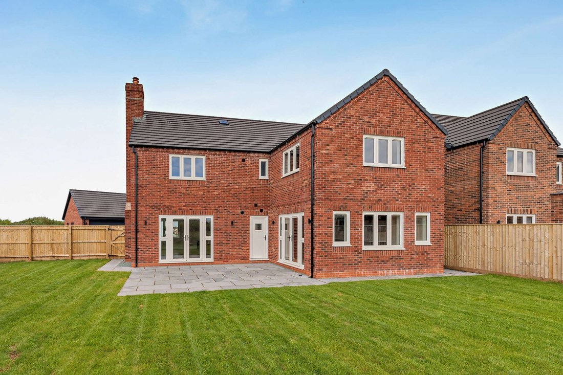 House in Stafford, England 5 - 18334895