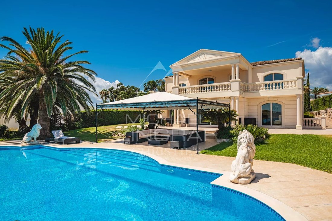 Villa in Grimaud, Provence-Alpes-Côte d'Azur, France 5 - 16485605