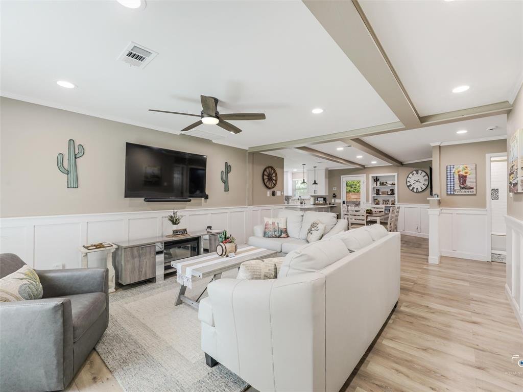 House in Arlington, Texas, United States 5 - 18336041