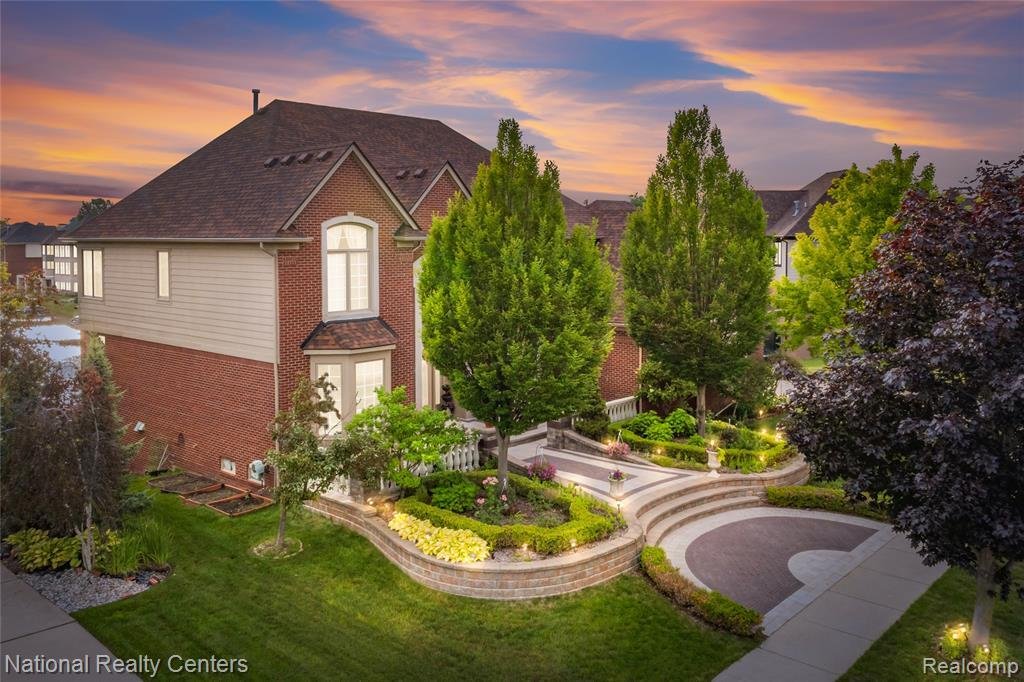 House in Rochester Hills, Michigan, United States 4 - 18339702