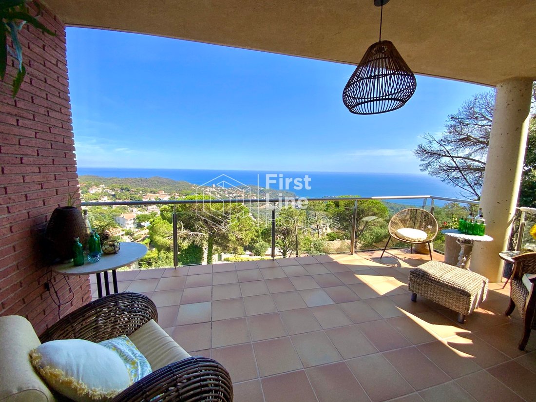 Villa in Lloret de Mar, Catalonia, Spain 2 - 18335403