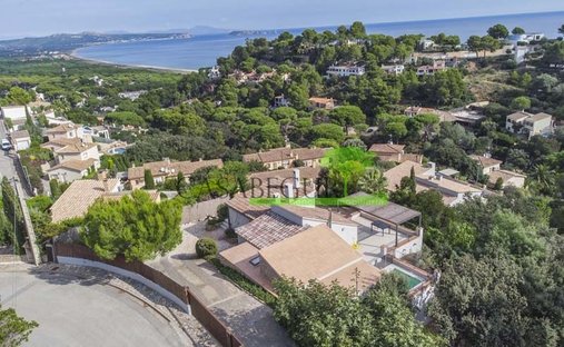 Casa en Bagur, Cataluña, España 1