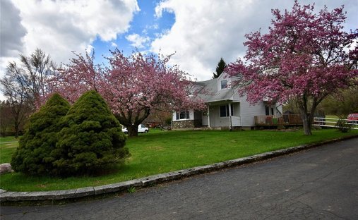 House in Airmont, New York, United States 1