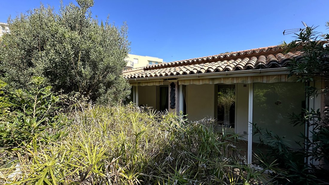 House in Nord, Cavalaire-sur-Mer, France 1 - 18337151
