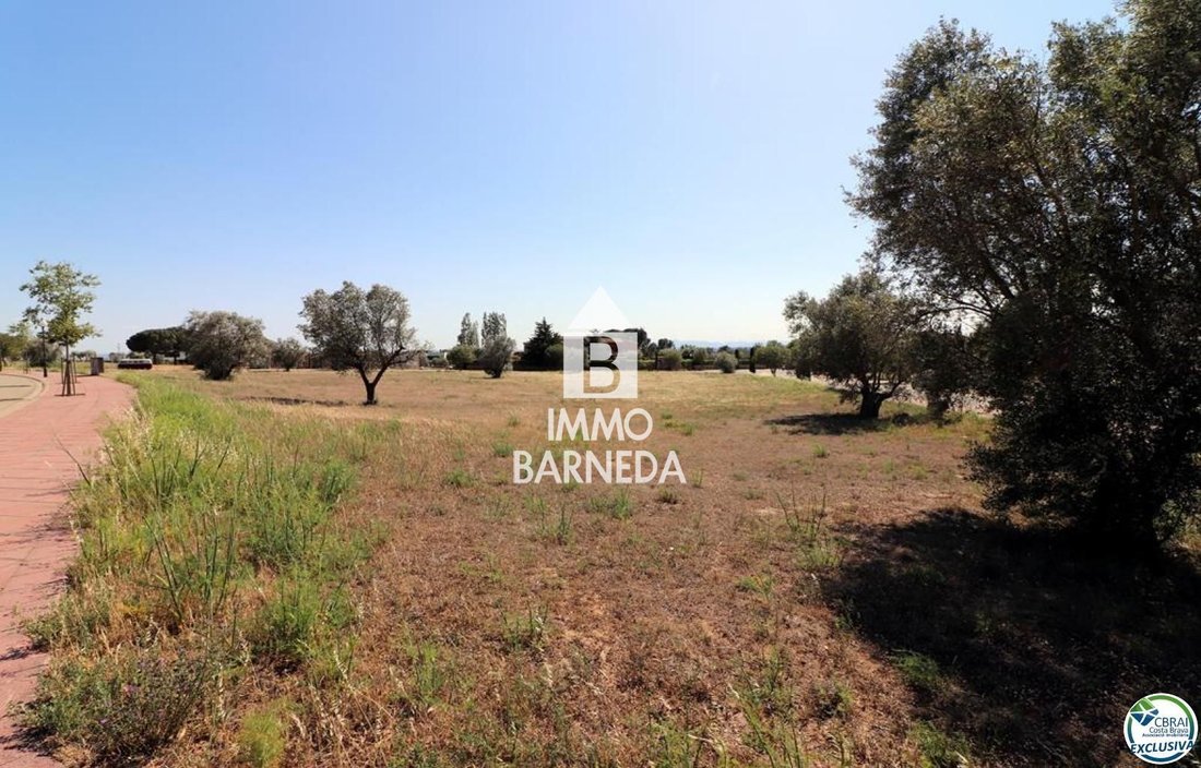 Land in Peralada, Catalonia, Spain 2 - 18335127