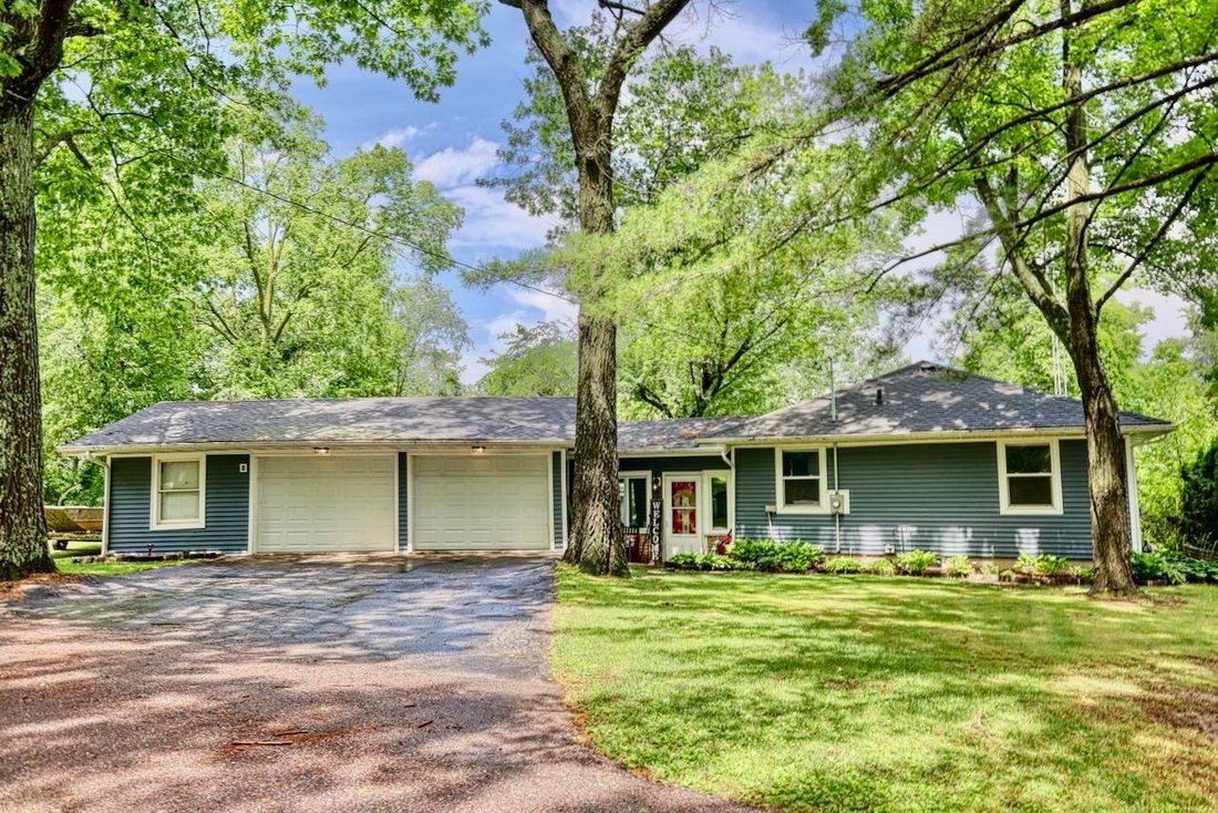 House in Lake Wisconsin, Wisconsin, United States 1 - 18342269