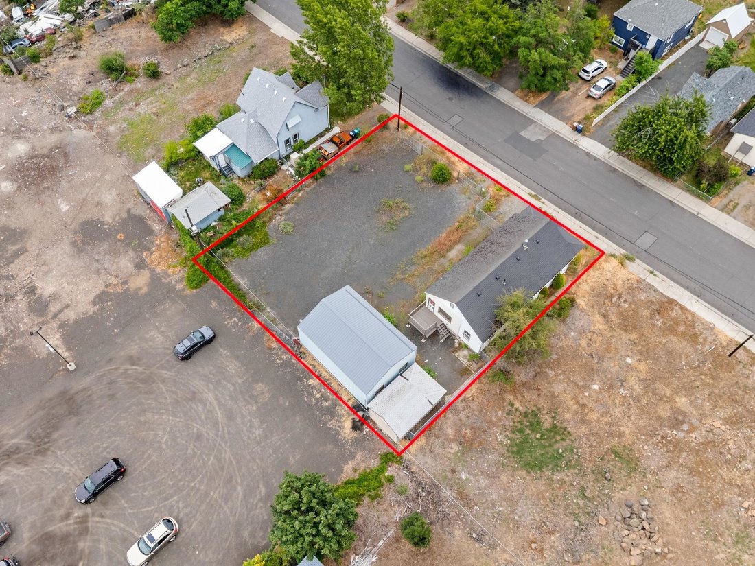 House in Spokane, Washington, United States 3 - 18339533