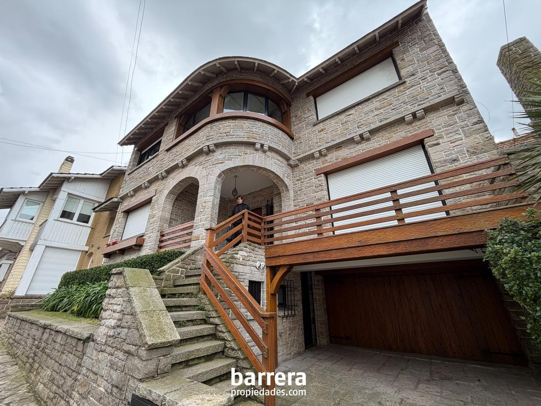 House in Mar del Plata, Buenos Aires Province, Argentina 2 - 18338962