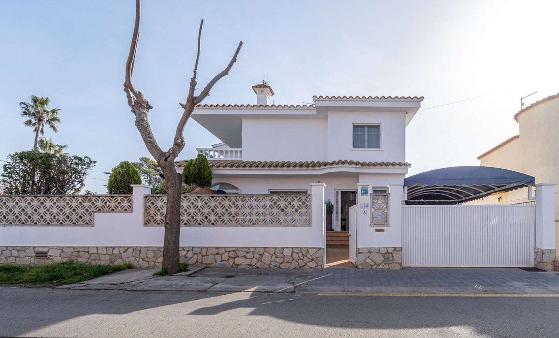 House in Empuriabrava, Catalonia, Spain 4 - 18336509