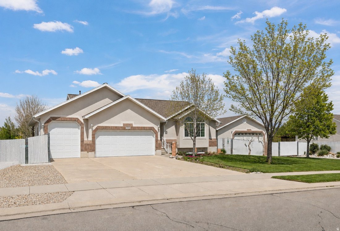 House in West Jordan, Utah, United States 2 - 17875124