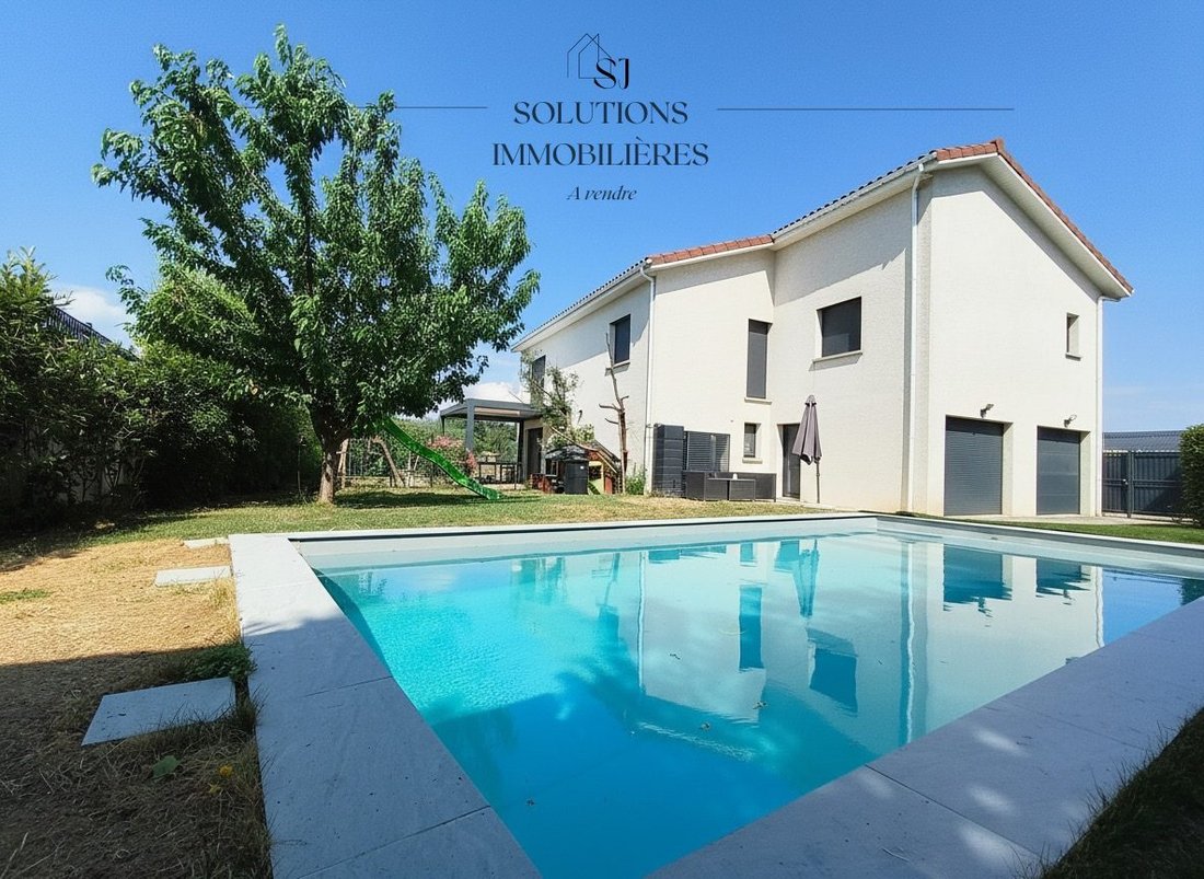 Villa in Saint-Cyr-sur-le-Rhone, Auvergne-Rhône-Alpes, France 1 - 18341928