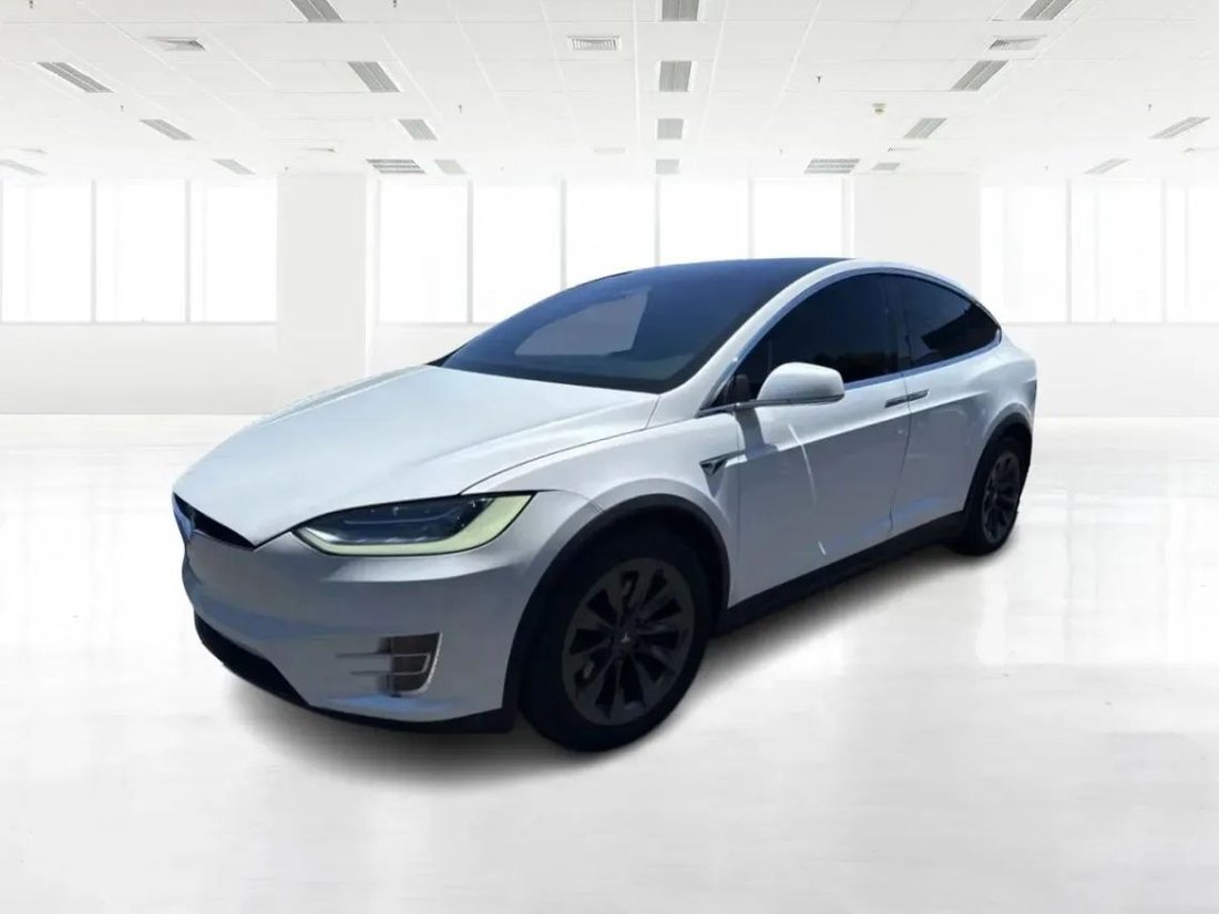 Suv in Fremont, CA, United States 3 - 18337787