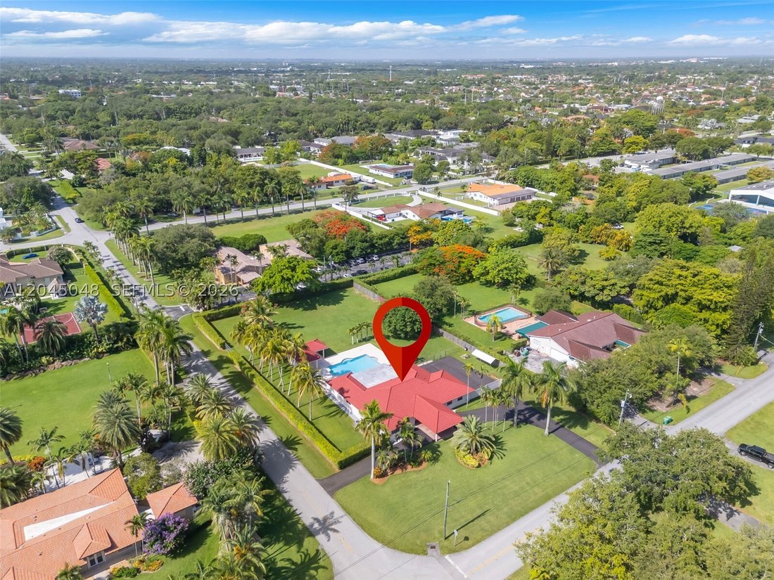House in Miami, Florida, United States 1 - 18340198