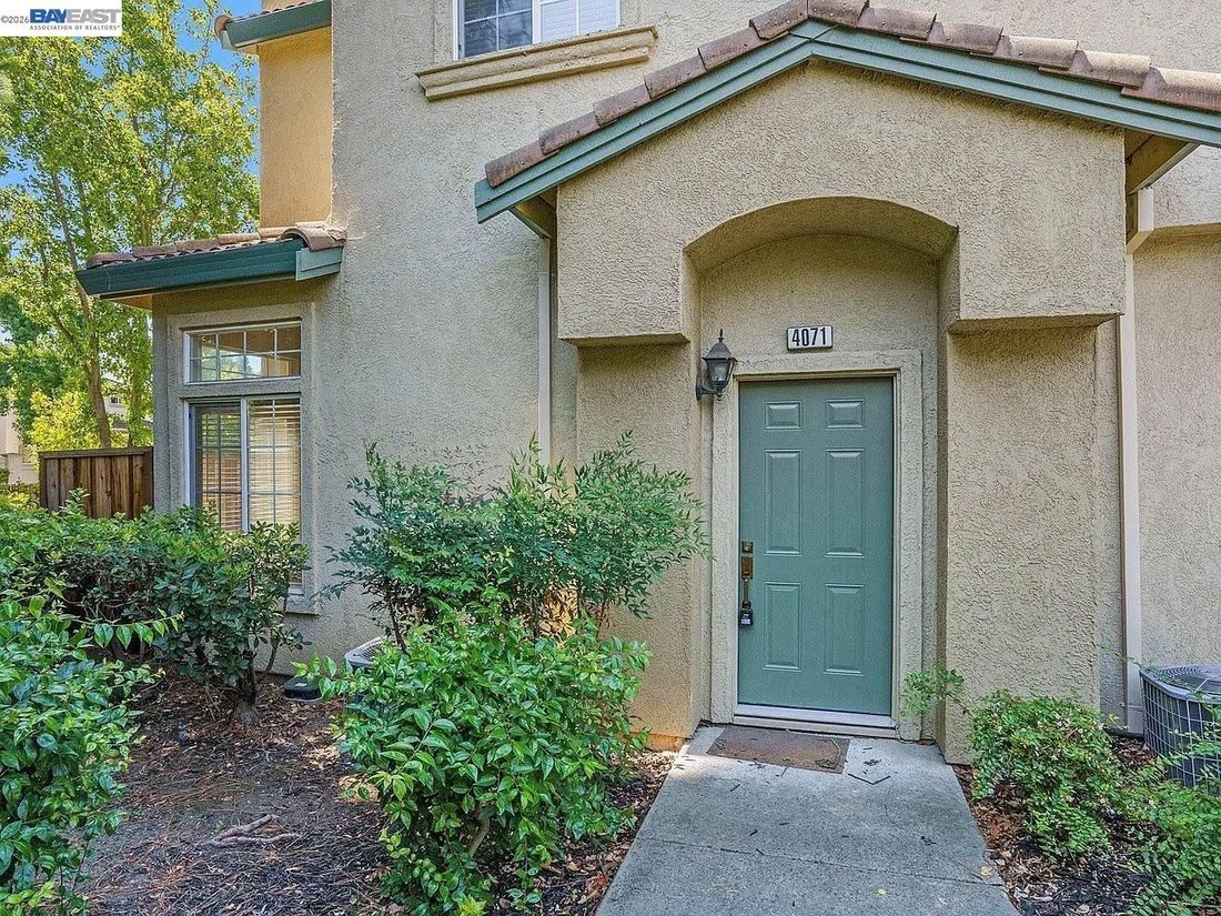 Townhouse in Pleasanton, California, United States 4 - 18340148