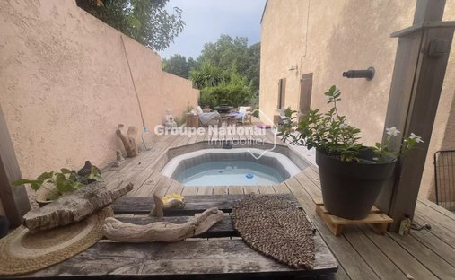 Apartment in Tante Victoire, Six-Fours-les-Plages, France 1