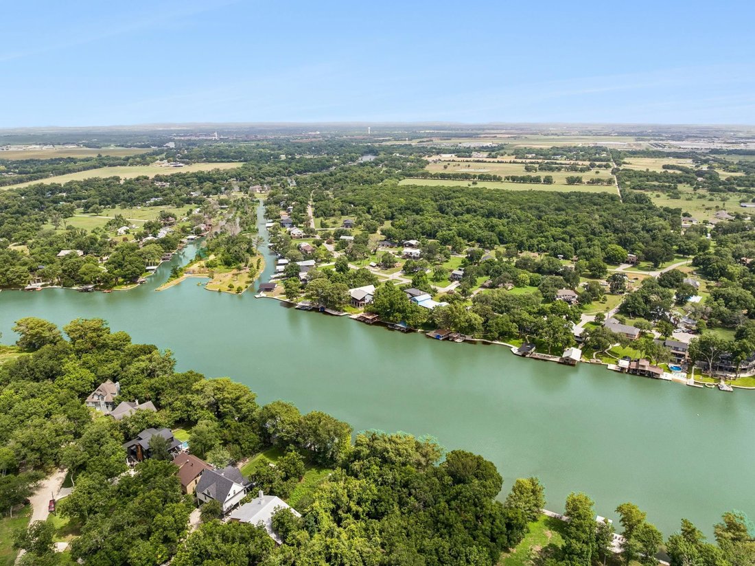 House in Seguin, Texas, United States 2 - 18340831