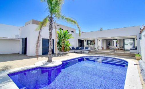 Casa en Ampuriabrava, Cataluña, España 1