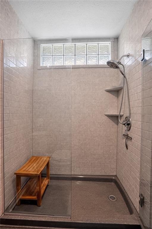 House in Granbury, Texas, United States 5 - 18340686