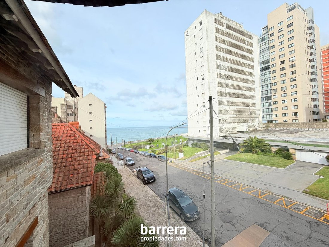 House in Mar del Plata, Buenos Aires Province, Argentina 1 - 18338962