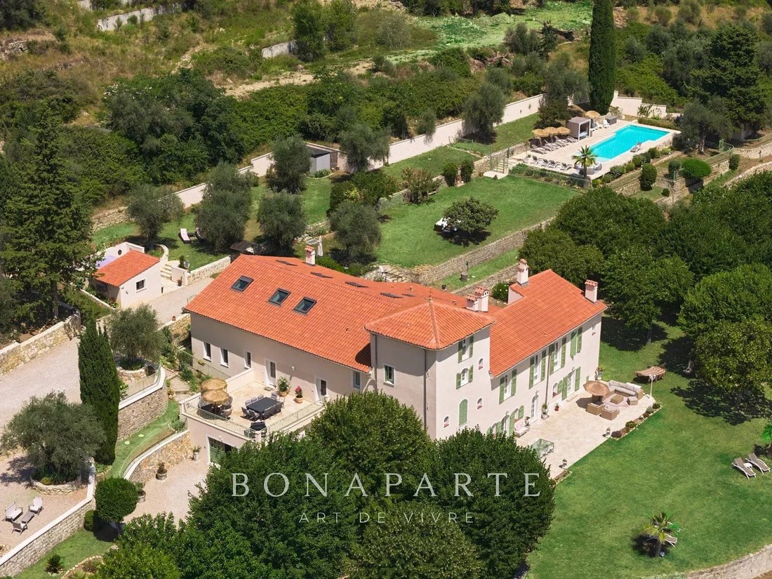 Estate in Grasse, Provence-Alpes-Côte d'Azur, France 2 - 18337500
