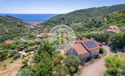 Villa in Noli, Ligurien, Italien 1