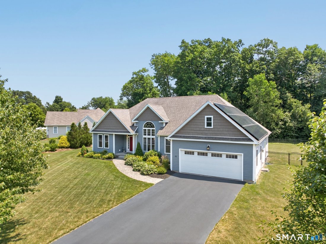 House in Bloomfield, Connecticut, United States 2 - 18275319