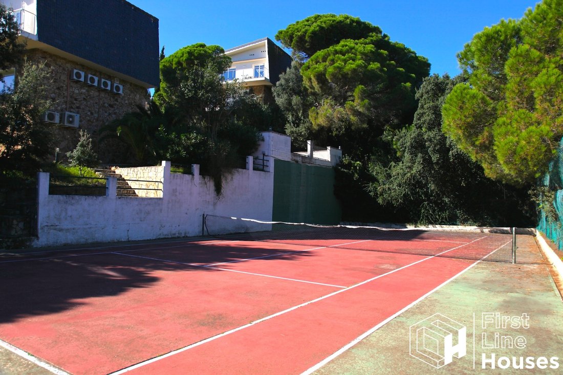 Villa in Lloret de Mar, Catalonia, Spain 4 - 18335248