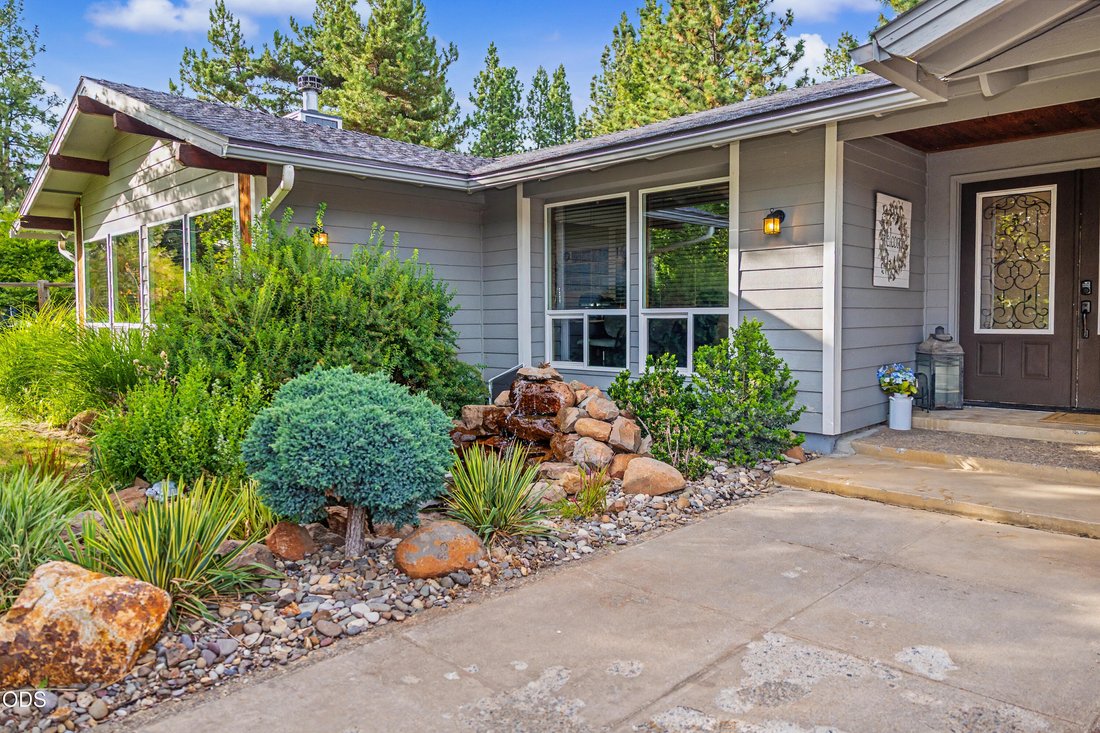House in Klamath Falls, Oregon, United States 2 - 18339725