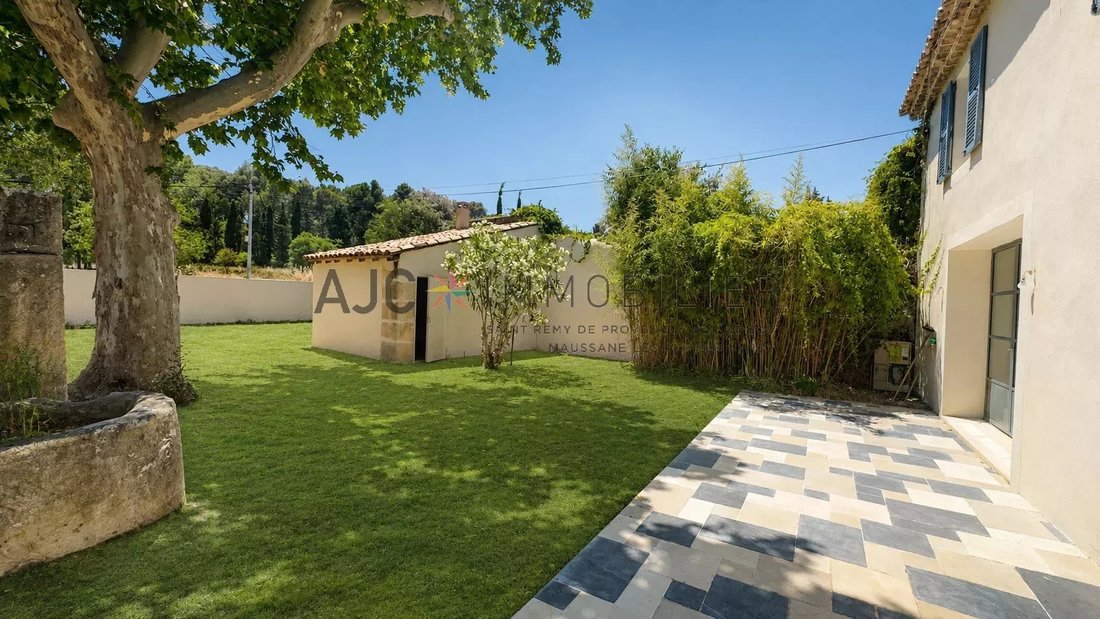 Maisons de campagne à Saint-Rémy-de-Provence, Provence-Alpes-Côte d'Azur, France 3 - 18337000