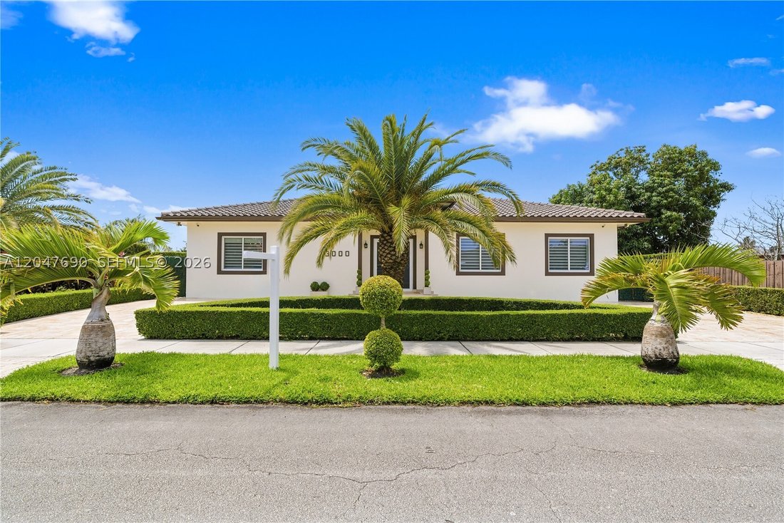 House in Miami, Florida, United States 3 - 18335052