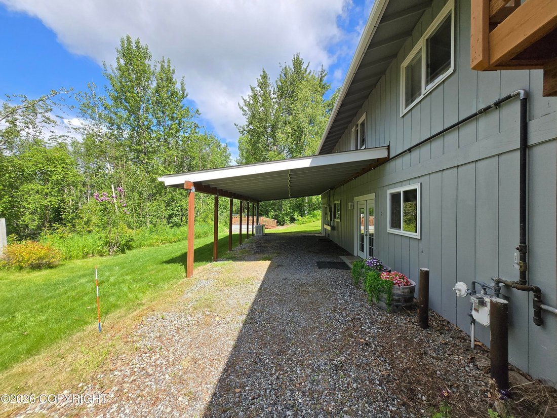 Wasilla, Alaska, United States 5 - 18334820