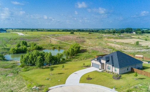 House in Maypearl, Texas, United States 1