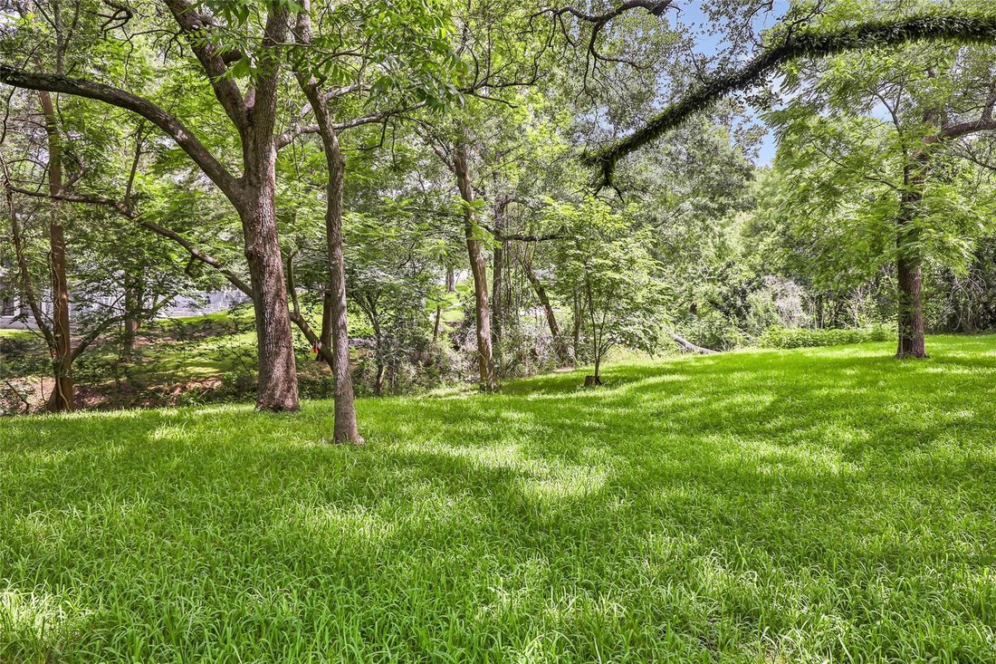 House in Highlands, Texas, United States 4 - 18336245