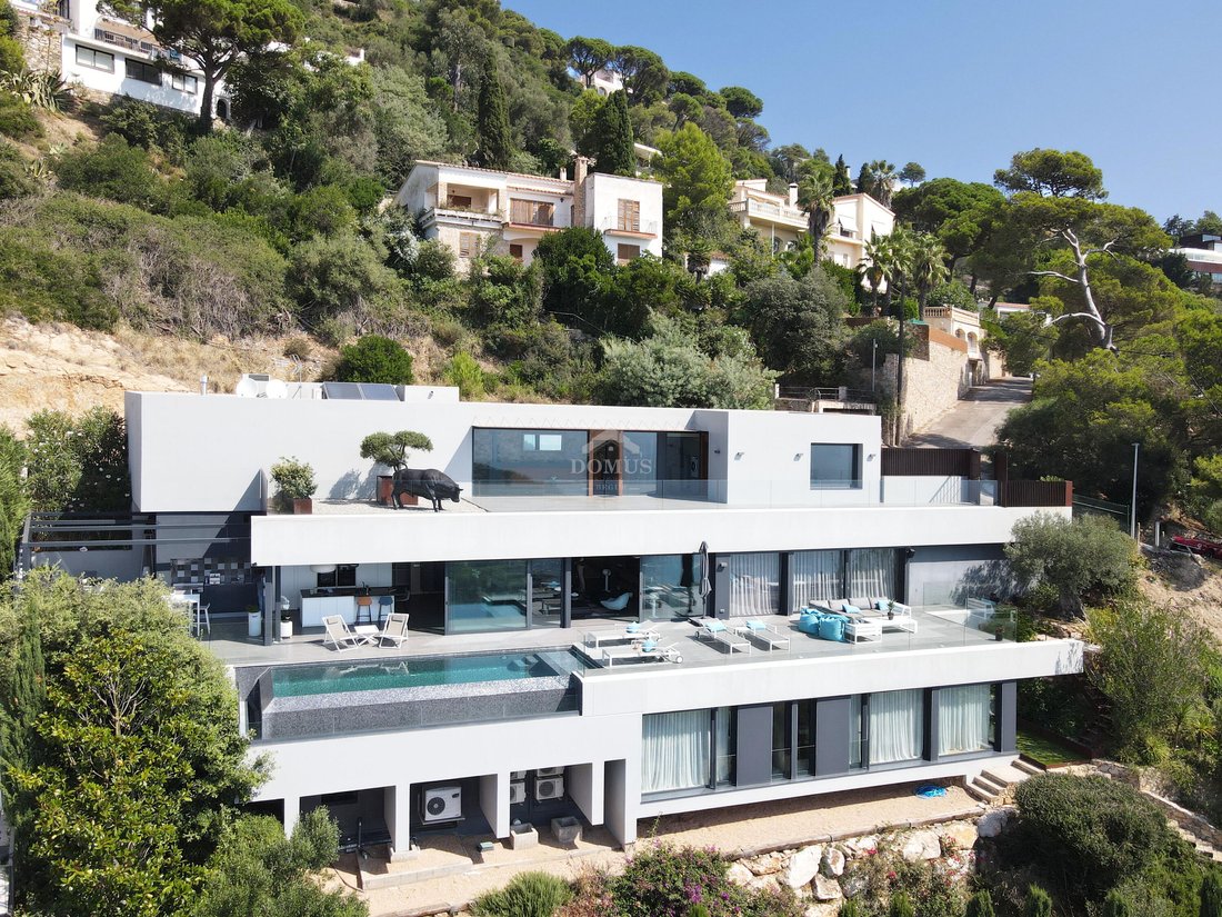 Villa in Begur, Catalonia, Spain 3 - 18336033