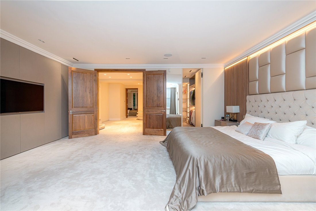 Apartment in Mayfair, Westminster, England 3 - 18334880