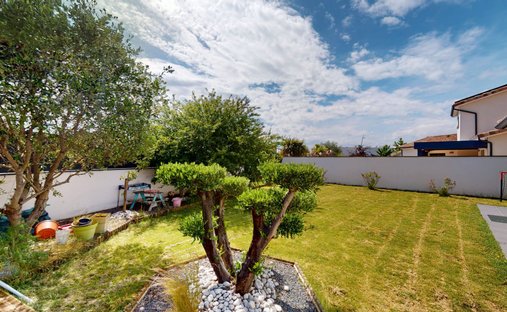 House in Monestie-Birazel, Plaisance-du-Touch, France 1